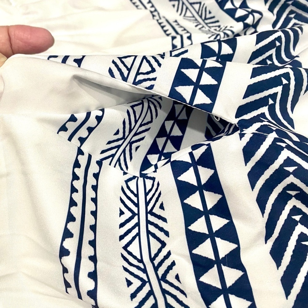 NEW WT - BloomChic Blue Multicolored Maxi Dress with Pockets Size 1X (14-16) - Picture 5 of 12